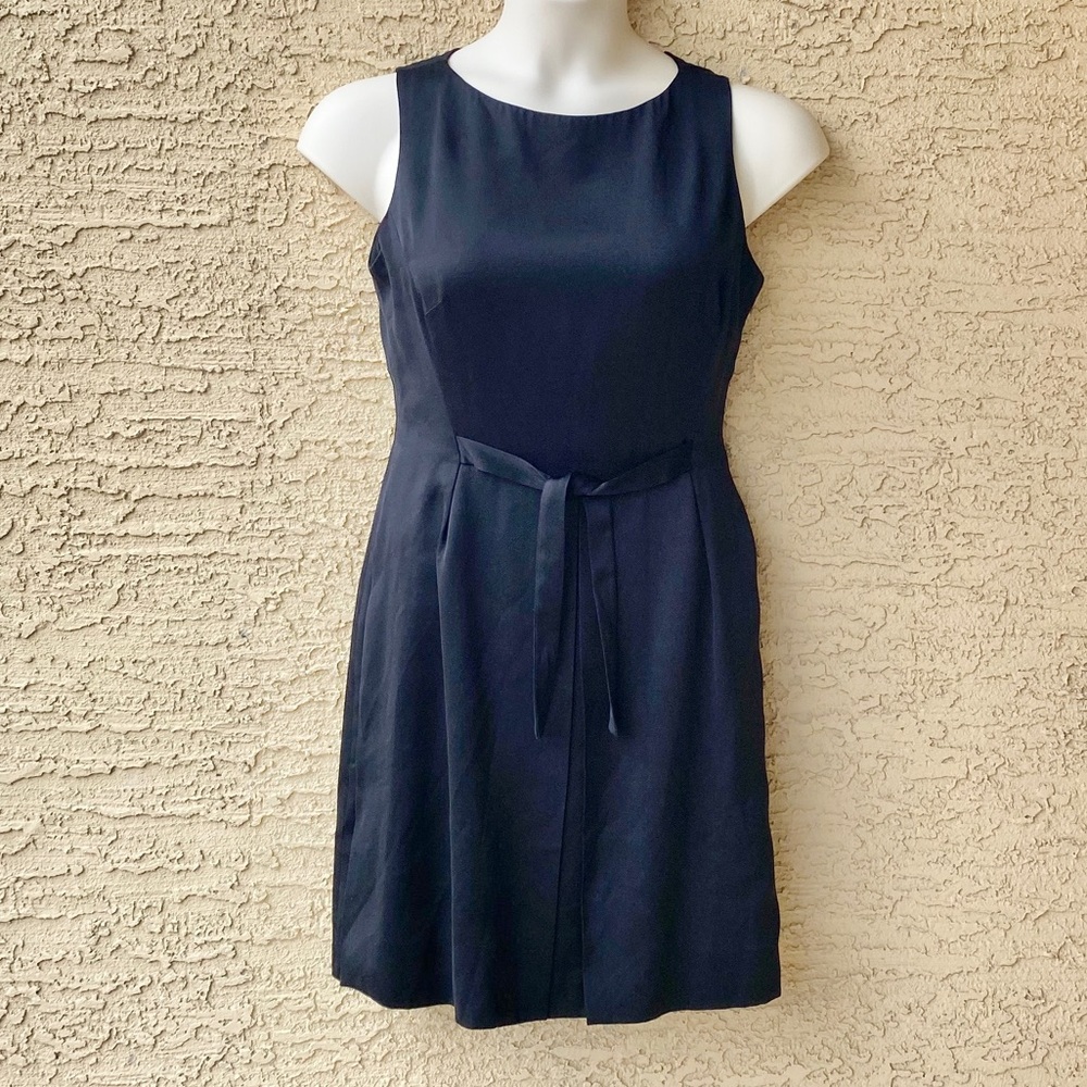 2/$10 Banana Republic | Beautiful Black Dr…